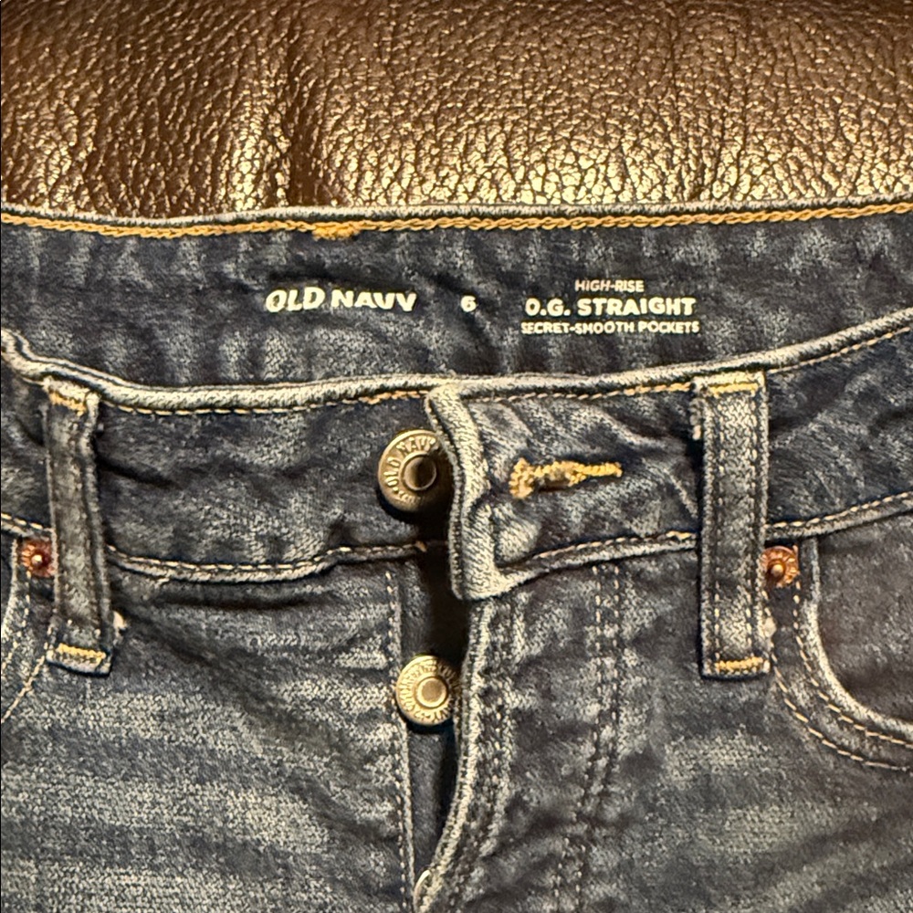 Old Navy Women’s High Rise OG Straight Jeans